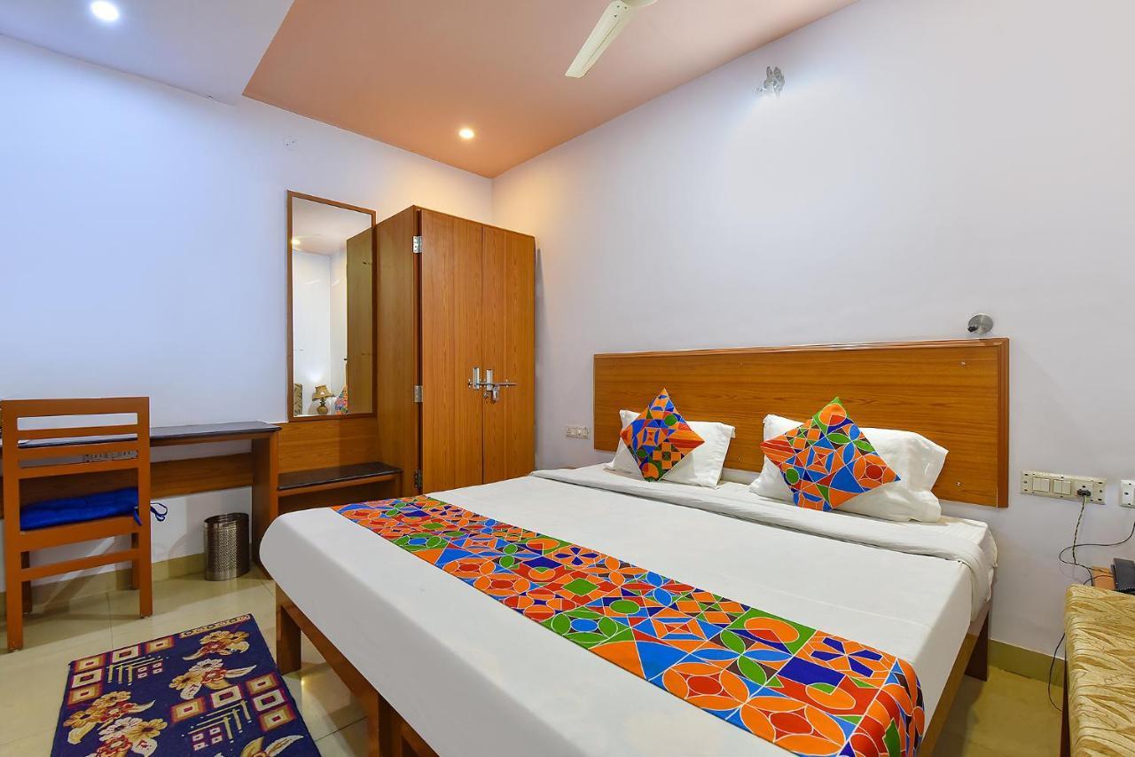 Airport Sky Inn Hotel Dzsaipur Kültér fotó