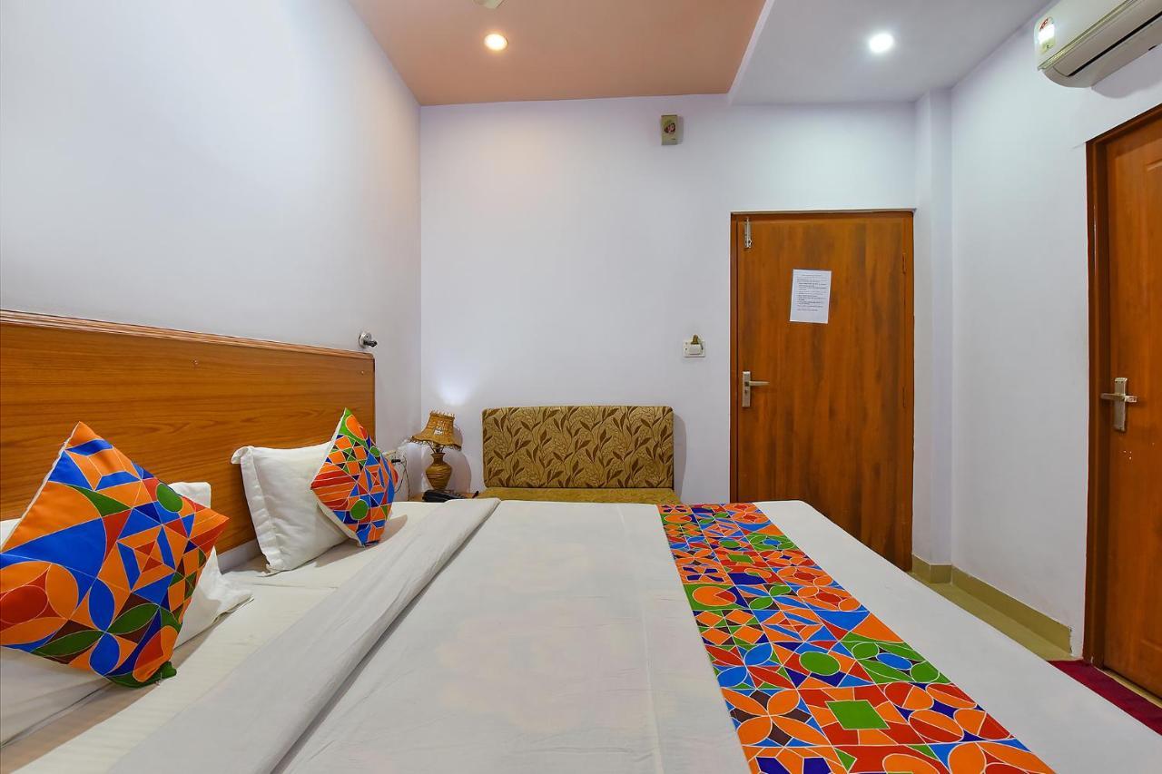 Airport Sky Inn Hotel Dzsaipur Kültér fotó